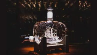 5 Luxurious Personalized Decanter Sets
